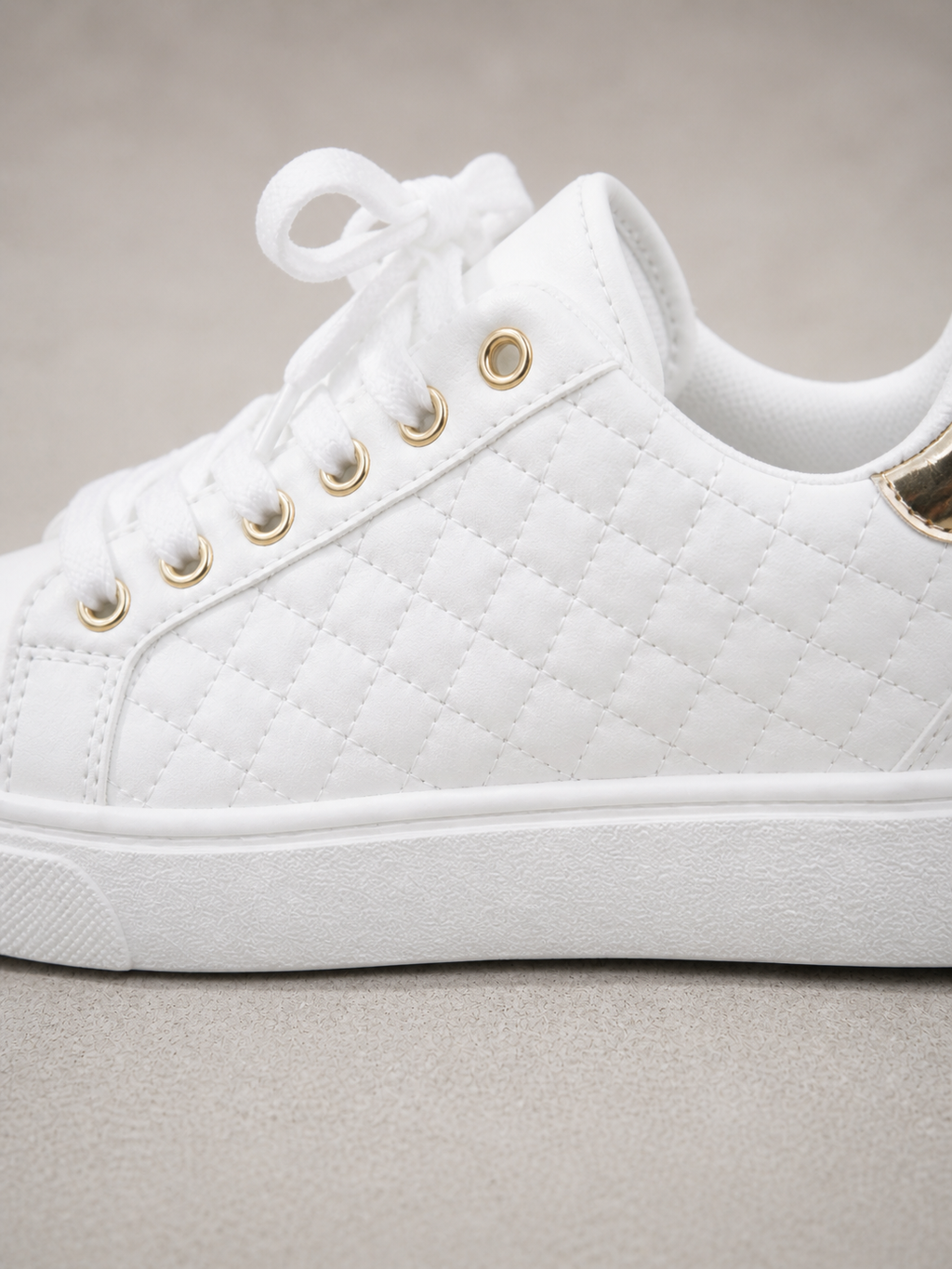 Women’s Comfort Trainers