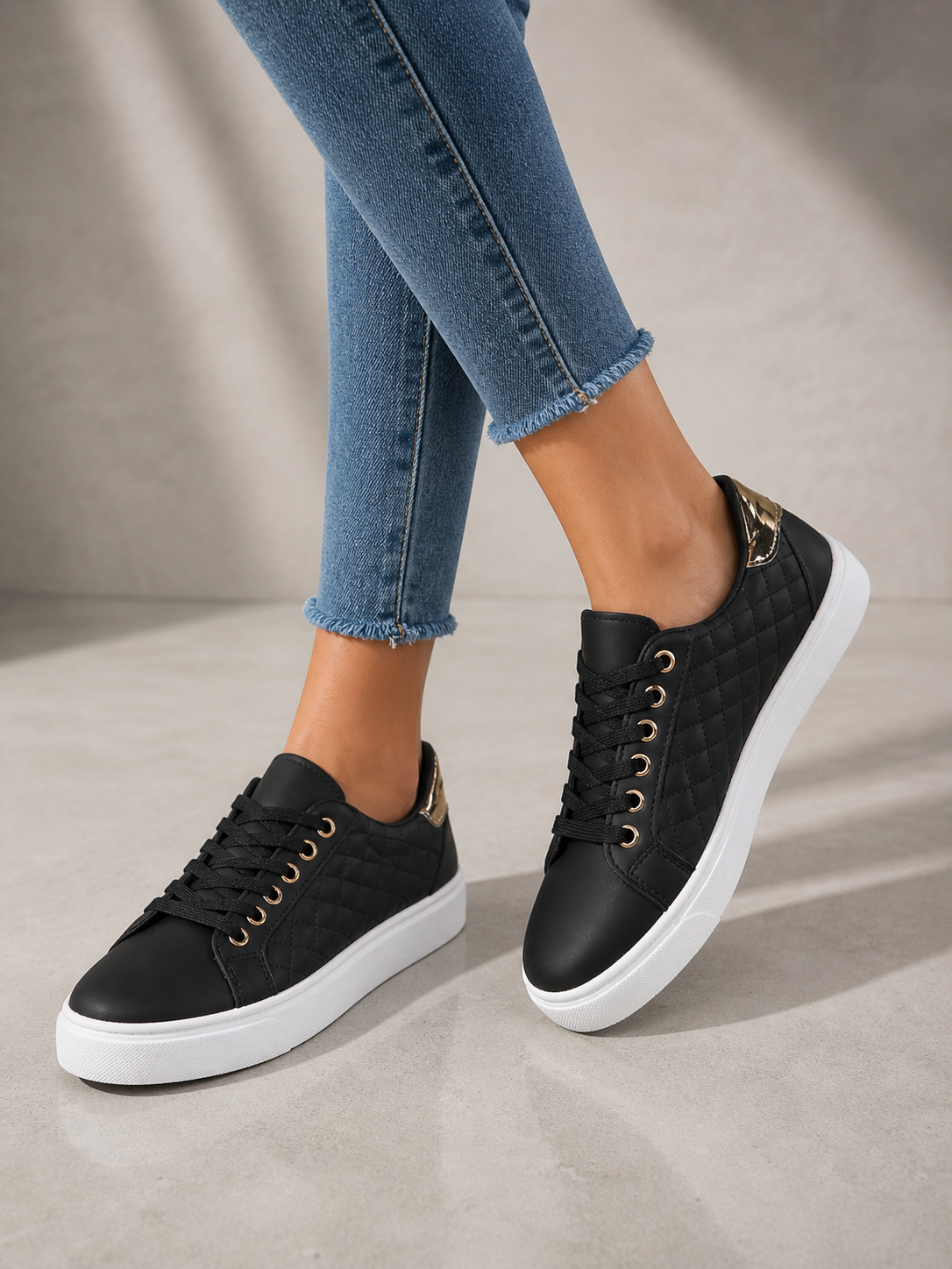 Women’s Comfort Trainers