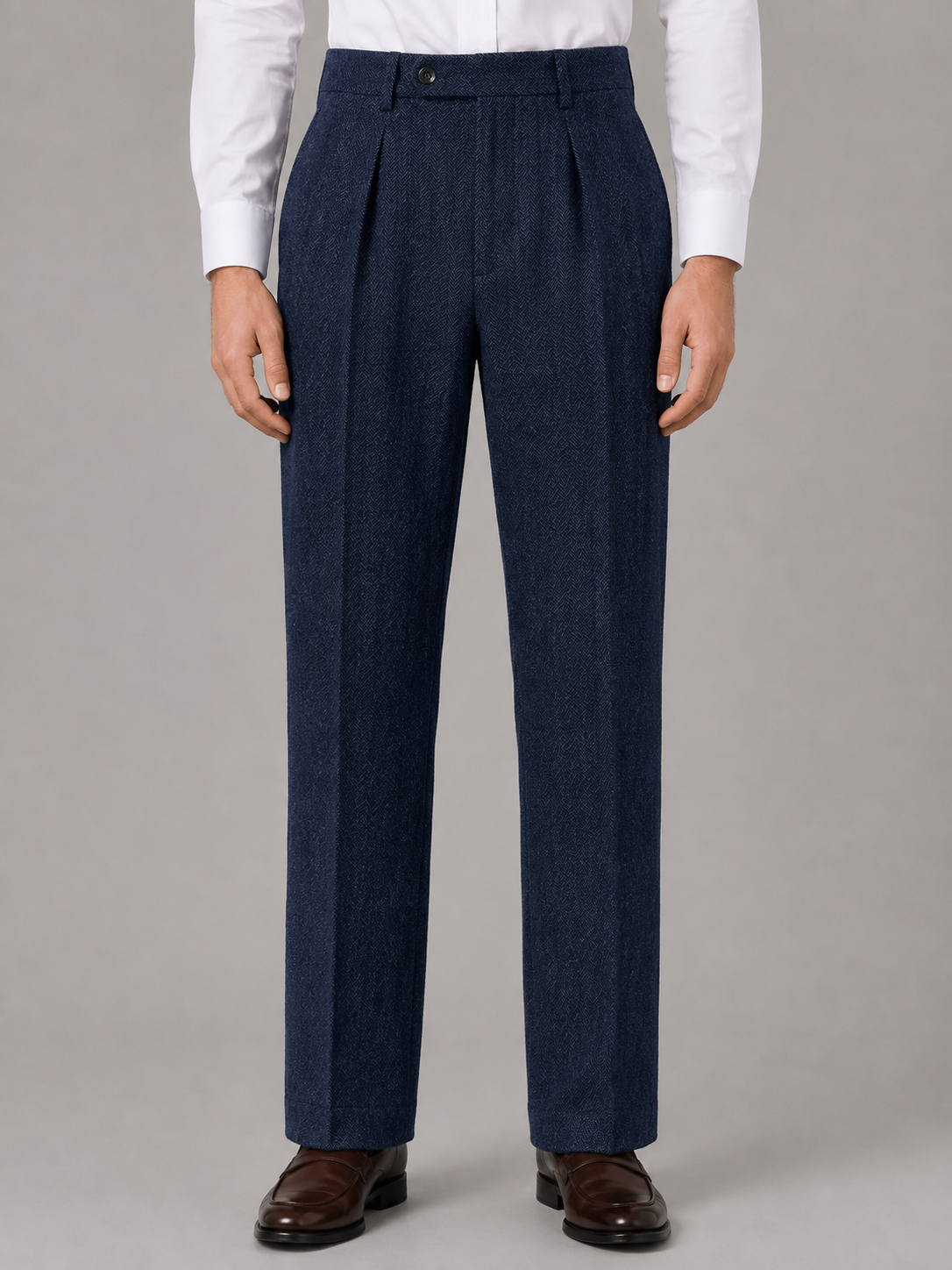 Men’s Herringbone Pleated Trousers — Navy